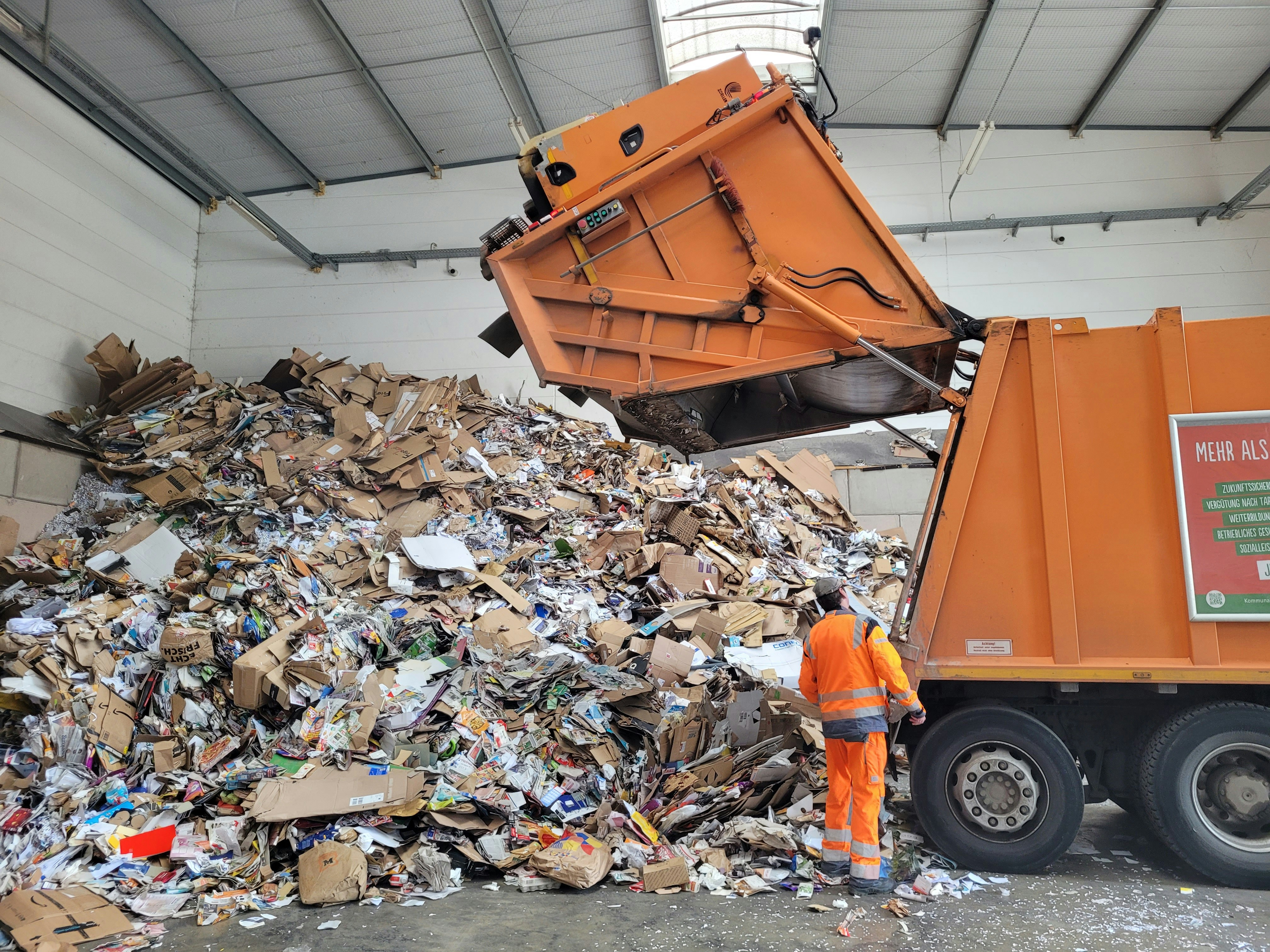 Penggunaan Teknologi Untuk Pengolahan Sampah